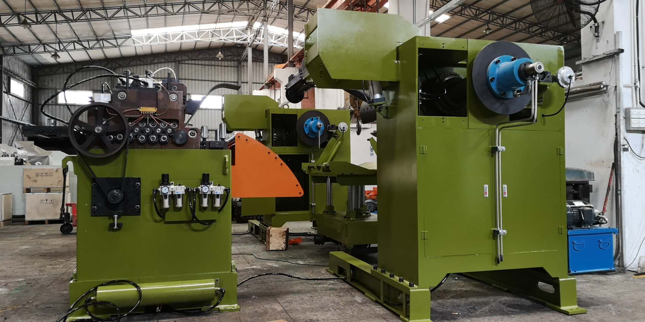 uncoiler leveler feeder 3in1